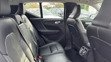 Volvo Xc40 2.0 B4P Inscription 5dr AWD Auto Petrol Estate